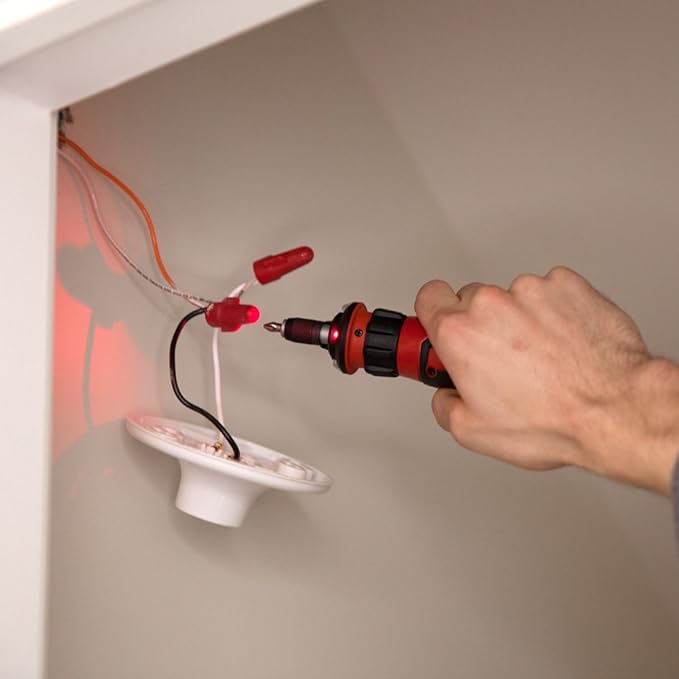 SKIL Rechargeable 4V Cordless Screwdriver with Circuit Sensor Technology Includes 45pcs Bit Set, USB Charging Cable, Carrying Case - SD561204 - Image 5